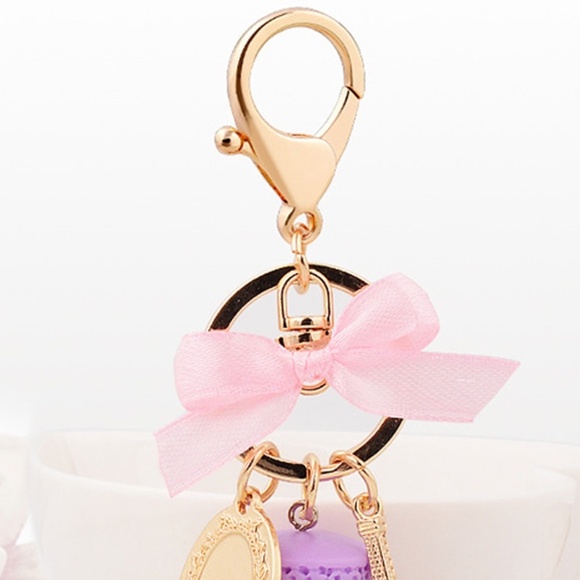 **CASSANDRA* Rosy Macaron Pendant Car Keychain Ring - Picture 2 of 3